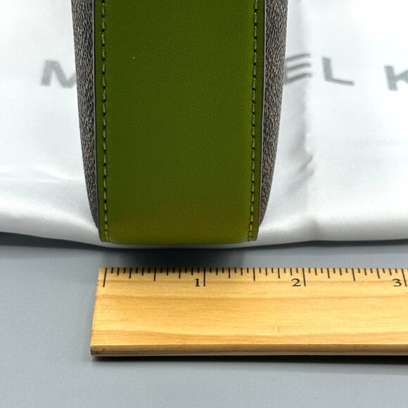 Michael Kors Bryant Meadow Green Small Contrast Convertible Crossbody Pouchette - Picture 16 of 16